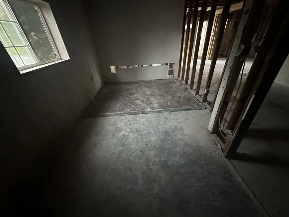 Professional outdoor landscaping experts serving Seattle, WA - Anytime Hauling & Labour Services