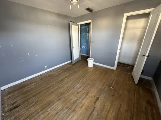 Anytime Hauling & Labour Services Logo