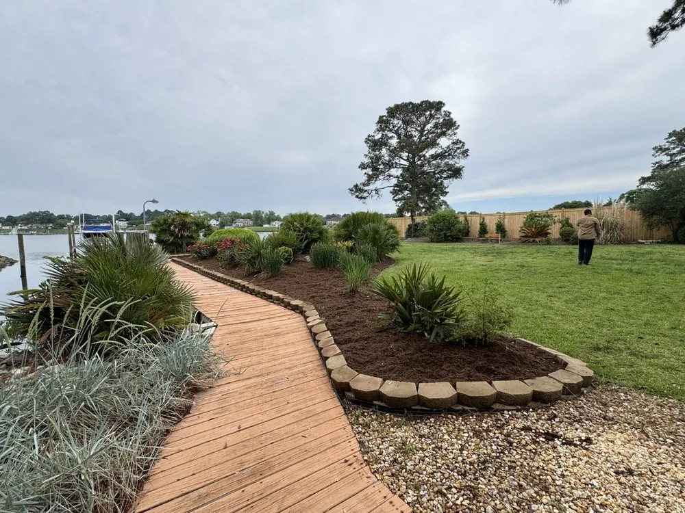 Expert lawn mowing service in Norfolk, VA - Ao Cleaning Service