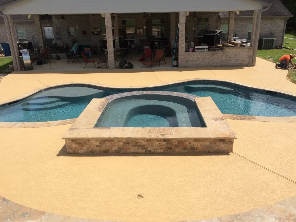 Trusted landscape installation in Conroe, TX - AO Platinum Pools