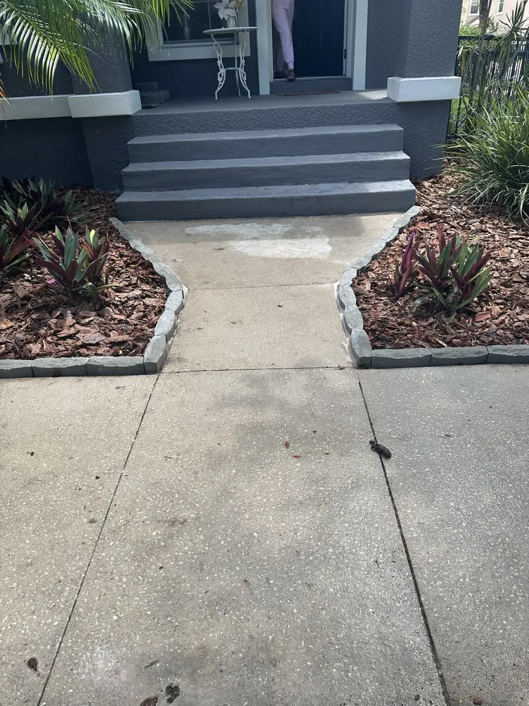 Top-rated lawn care service for homes in Riverview, FL by AOB Landscape & Design