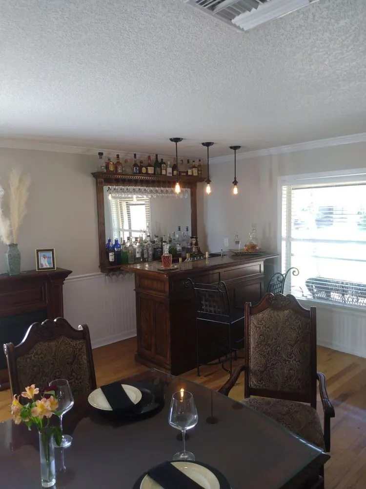 Affordable landscape design in Temple Terrace, FL by AOK Painting