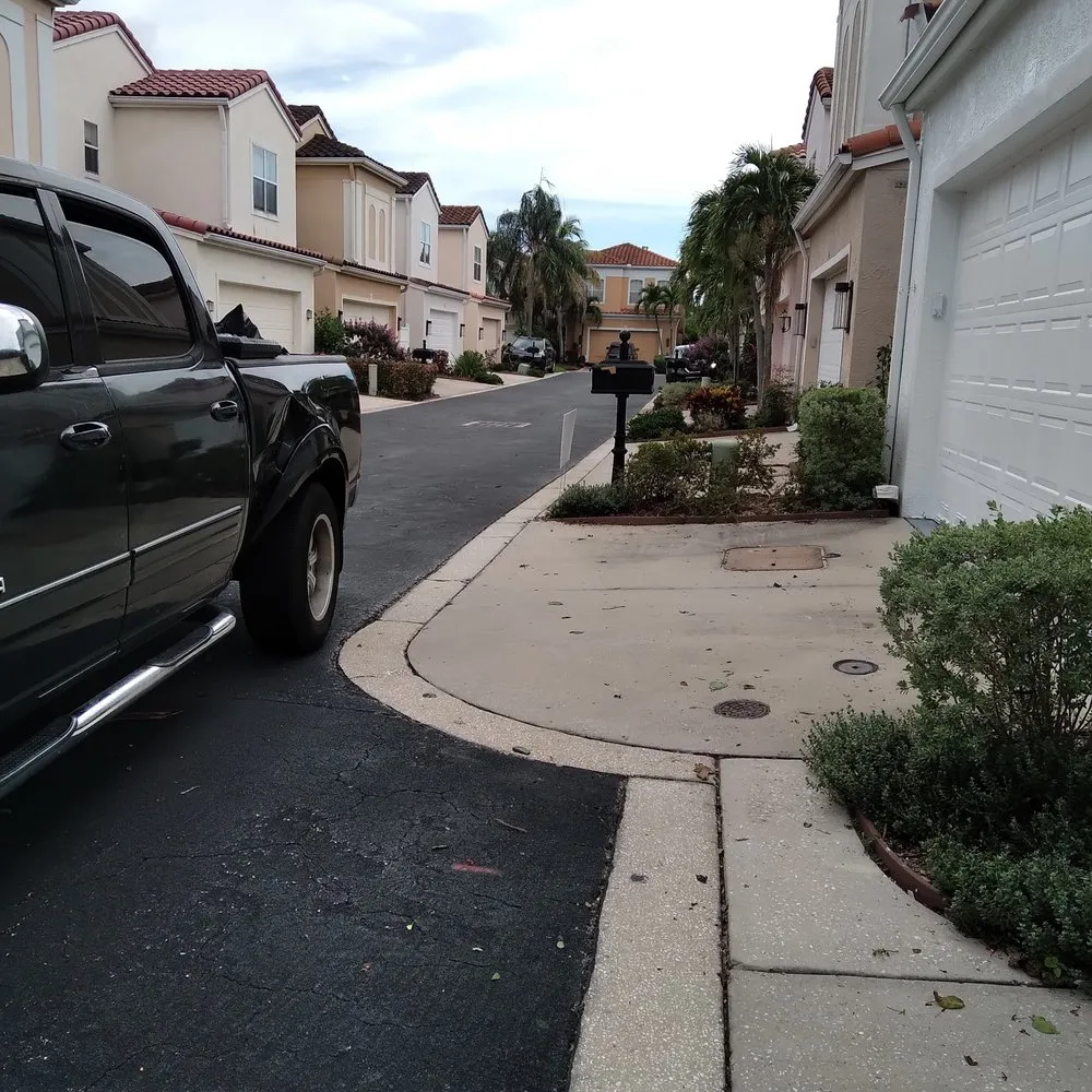 Custom lawn care service experts serving Temple Terrace, FL - AOK Painting