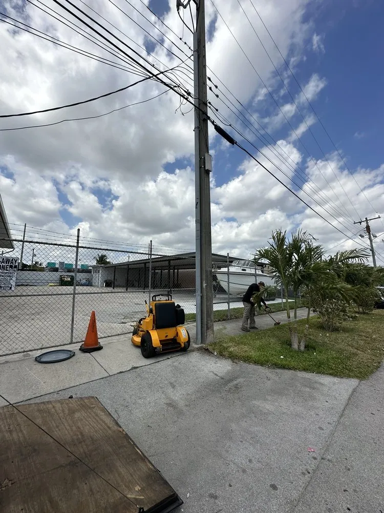 Expert yard maintenance for residential properties in Hialeah, FL by AP Lawn Care Solutions