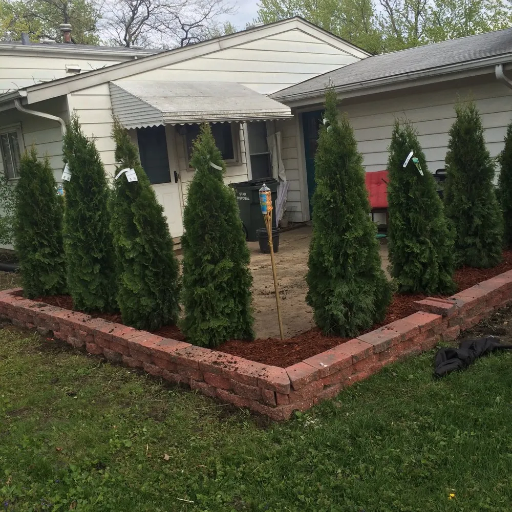 Affordable garden landscaping in Steger, IL by Apache Landscaping