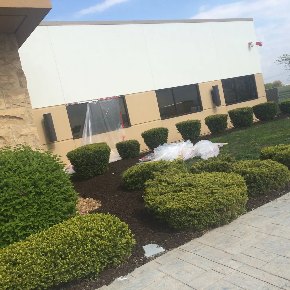 Custom residential landscaping near you in Steger, IL by Apache Landscaping