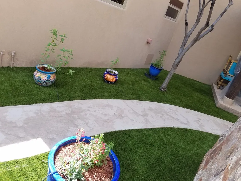 Trusted residential landscaping with custom design in Santa Fe, NM by Apache Plume Landscaping