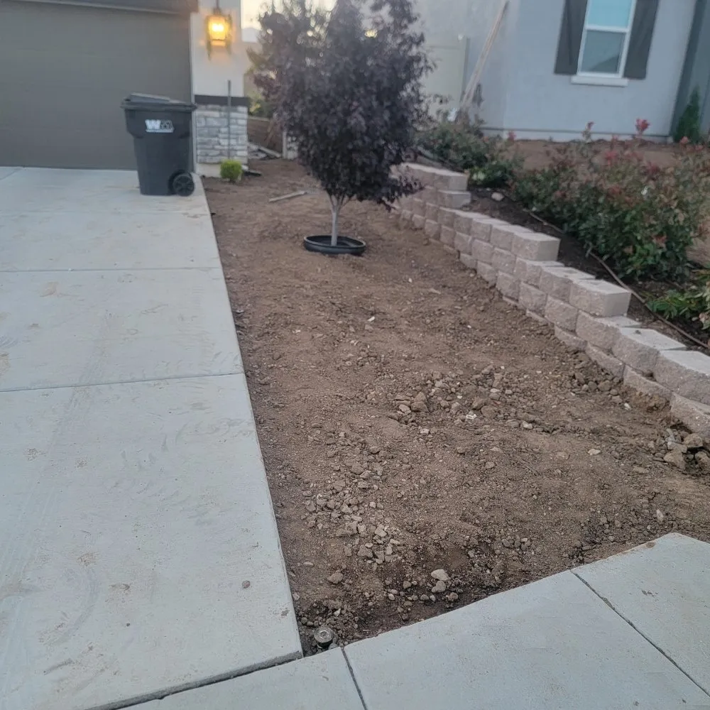 Trusted landscaping services for beautiful yards in Panorama City, CA by Aparicio Gardening
