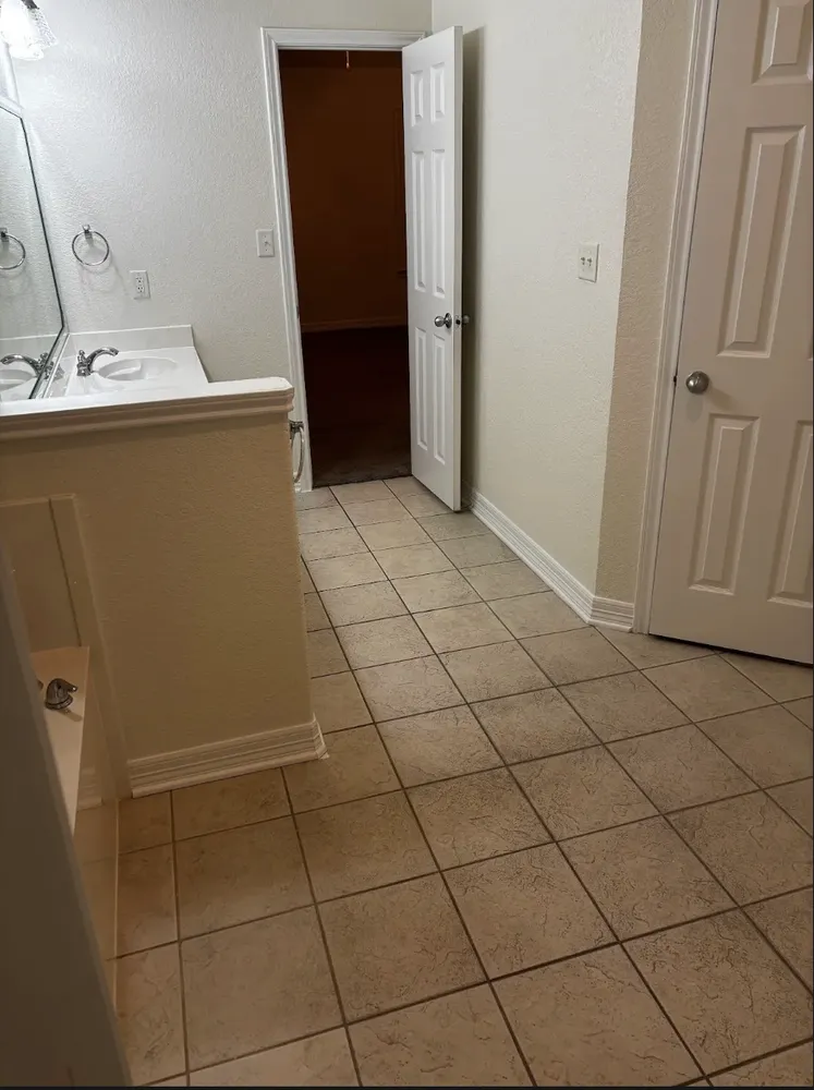 Top-rated lawn care service experts serving Killeen, TX - Apex Clean & Green