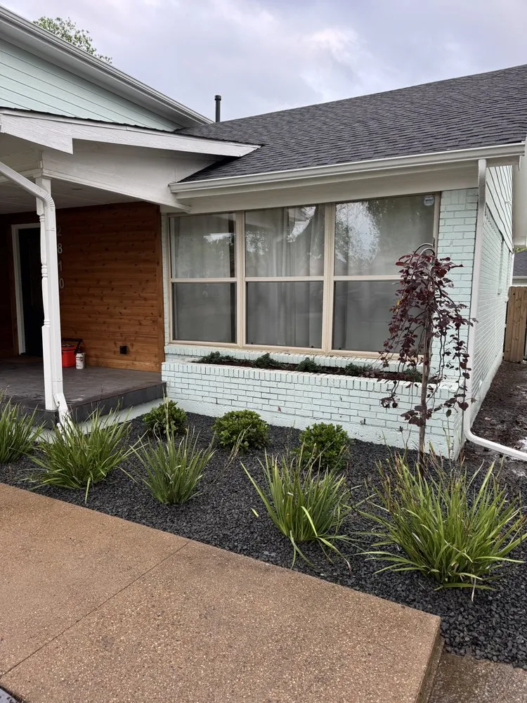 Custom residential landscaping near you in Dallas, TX by Apex Construction & Landscaping