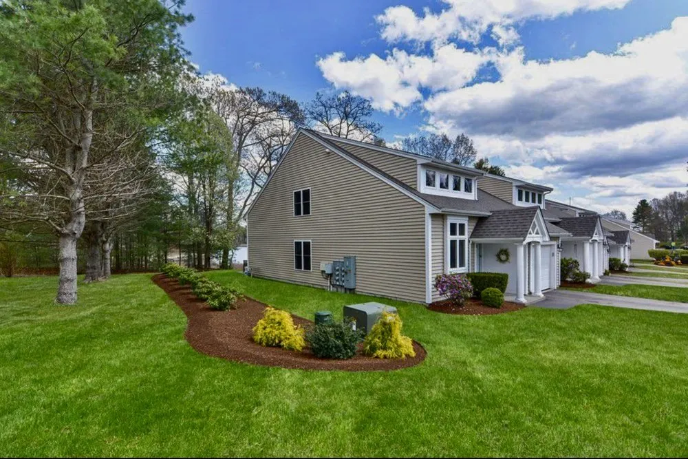 Affordable landscaping services in Abington, MA - ApeX Facility Xpert’s