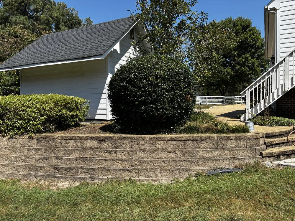 Custom landscape installation in Aylett, VA - Apex Grounds