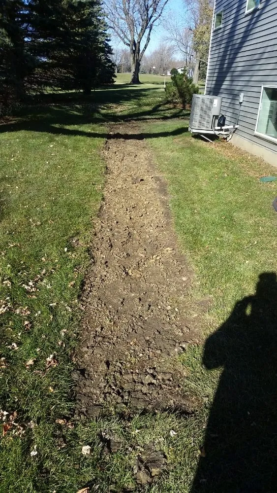 Trusted yard cleanup service for homes in Cottage Grove, MN by Apex Home & Outdoor Service llc