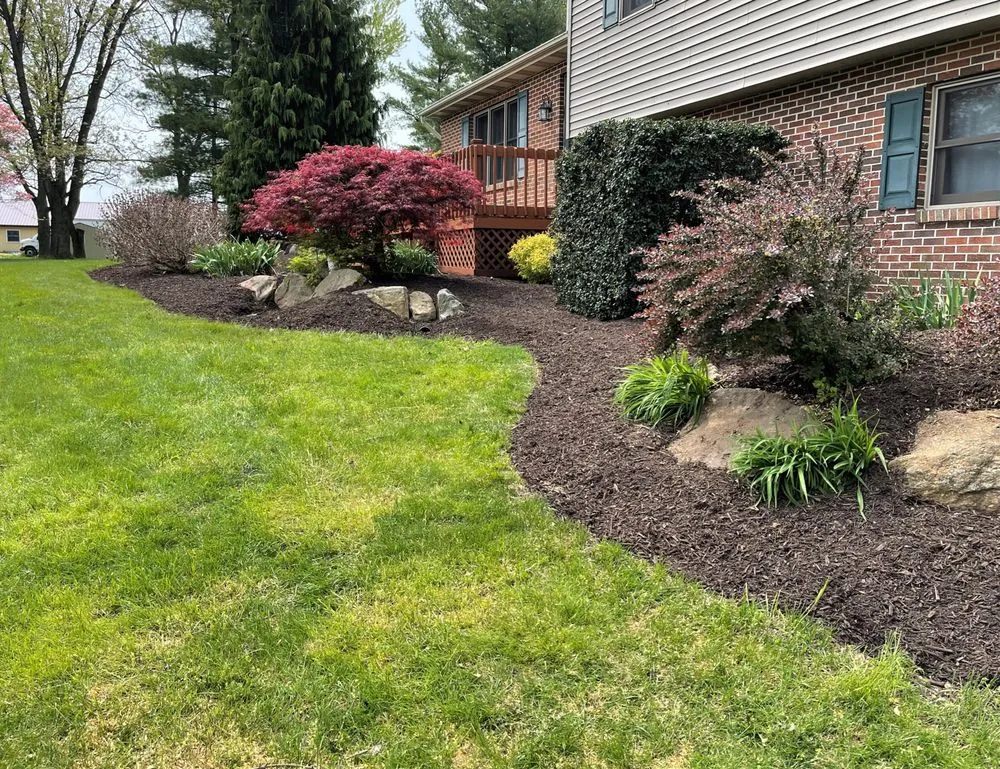 Custom yard maintenance with custom design in Conshohocken, PA by Apex Landscaping & Construction