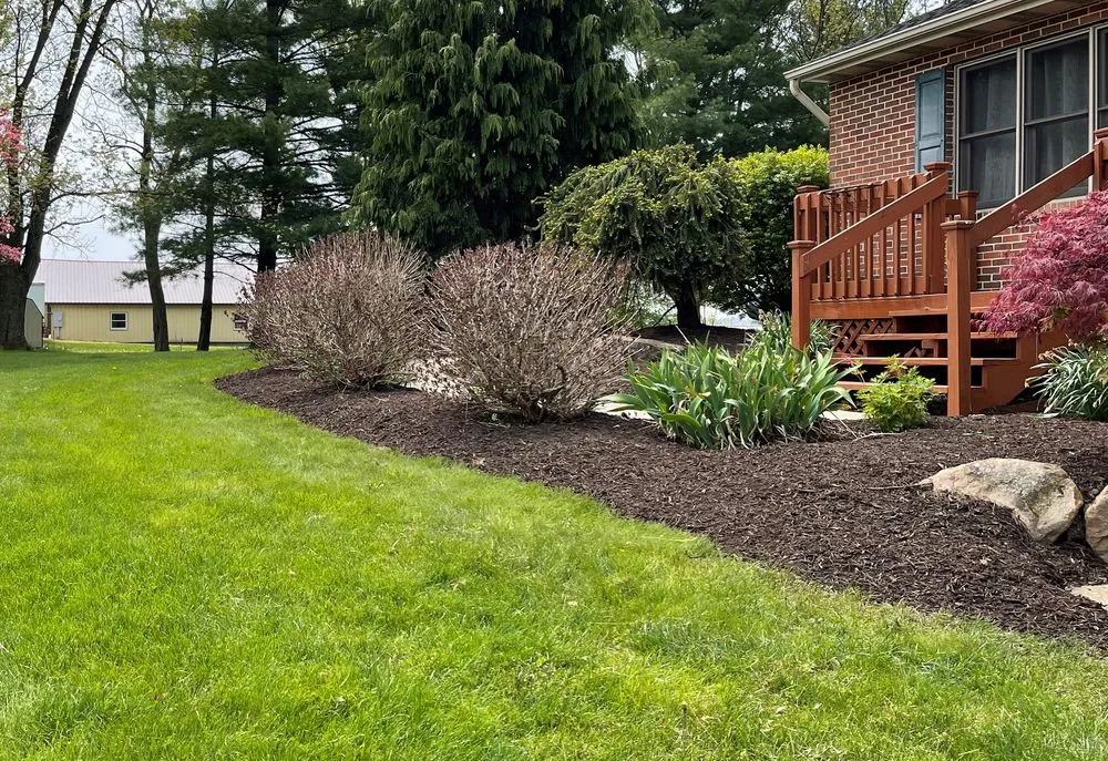 Custom yard maintenance in Conshohocken, PA by Apex Landscaping & Construction
