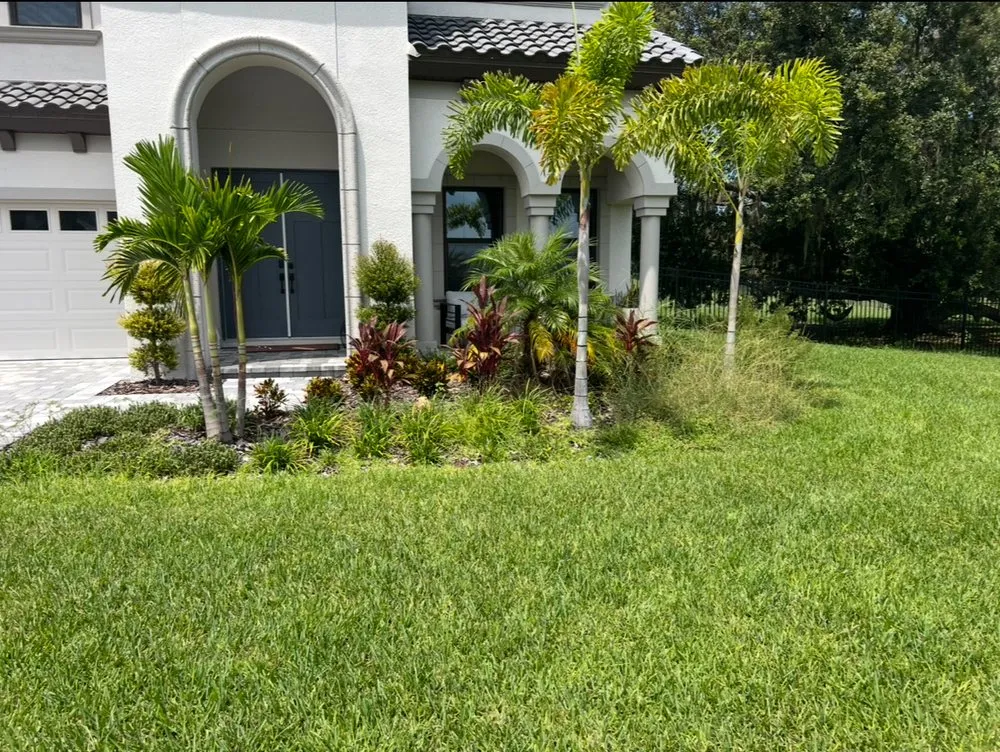 Expert garden landscaping for beautiful yards across Plant City, FL - Apex Landscaping