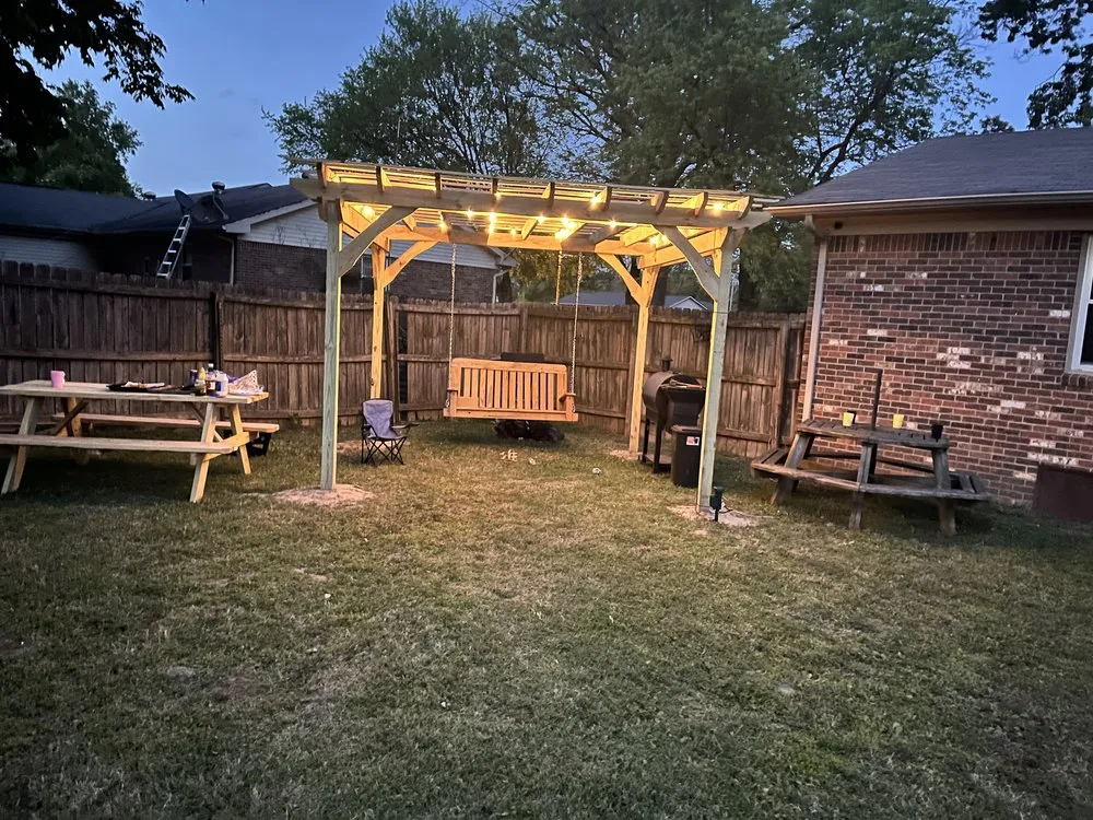 Local lawn mowing service experts serving Dyersburg, TN - Apex Lawn