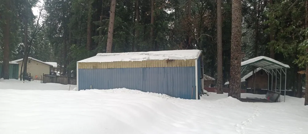 Top-rated lawn mowing service for homes in Paradise, CA by Apex Lawncare