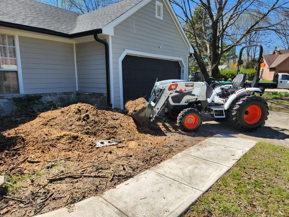 Trusted yard cleanup service experts serving Avon, IN - Apex Outdoor Contractors
