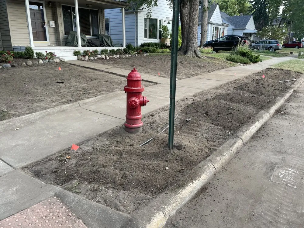 Custom outdoor landscaping experts serving Ferndale, MI - Apex Outdoor Services