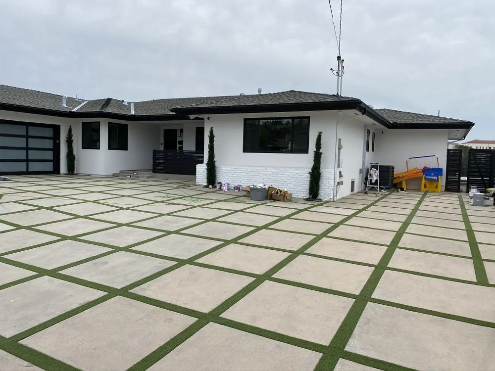 Trusted yard cleanup service for beautiful yards in Alpine, CA by Apex Pools