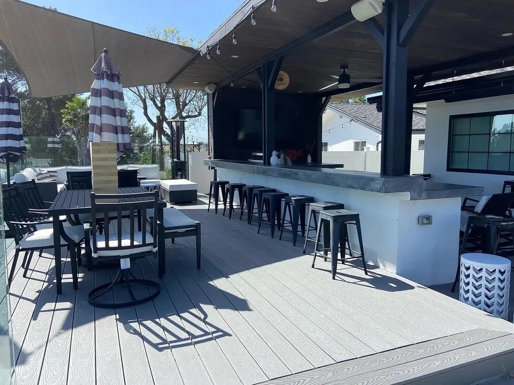 Affordable lawn care service for homes across Alpine, CA - Apex Pools