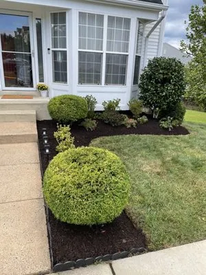 APH Landscape & Hardscape Solutions Logo