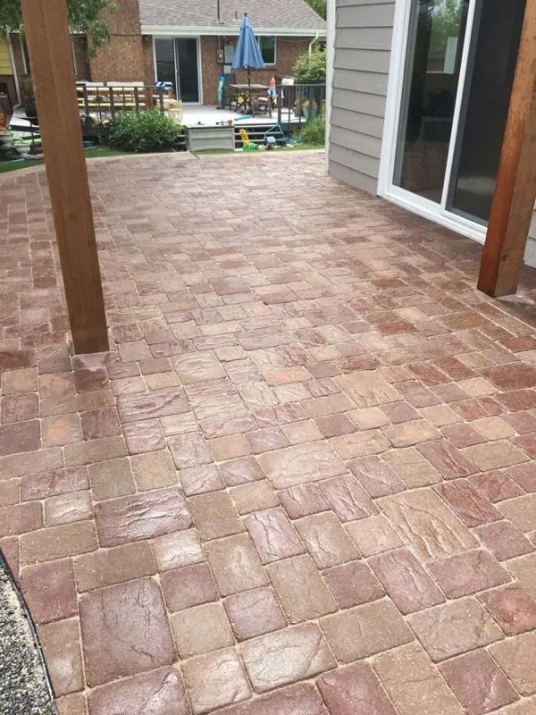 Custom lawn care service near you in Denver, CO by API Services