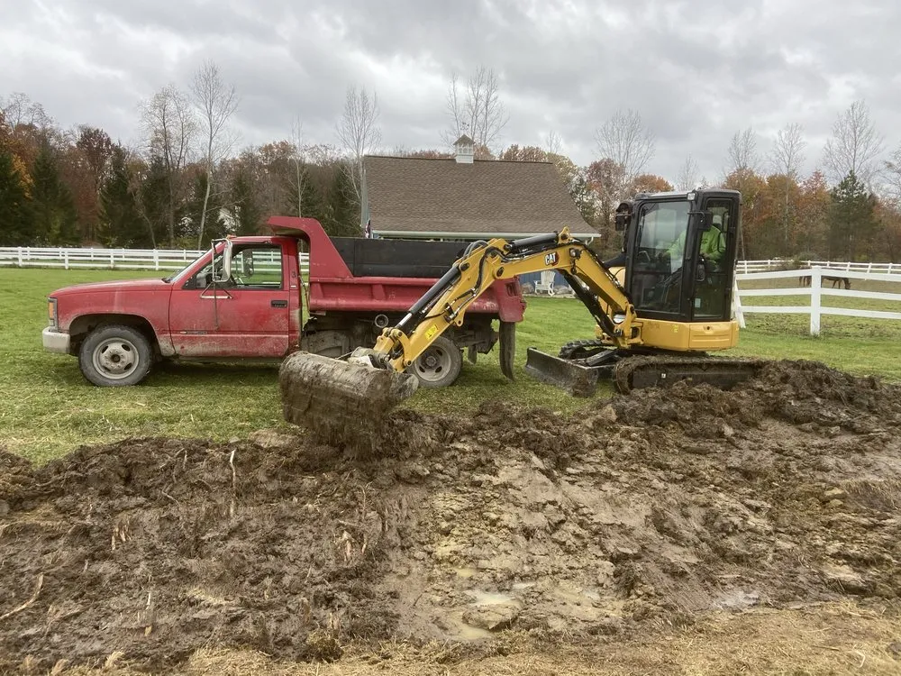 Local yard maintenance experts serving North Ridgeville, OH - Apj enterprise