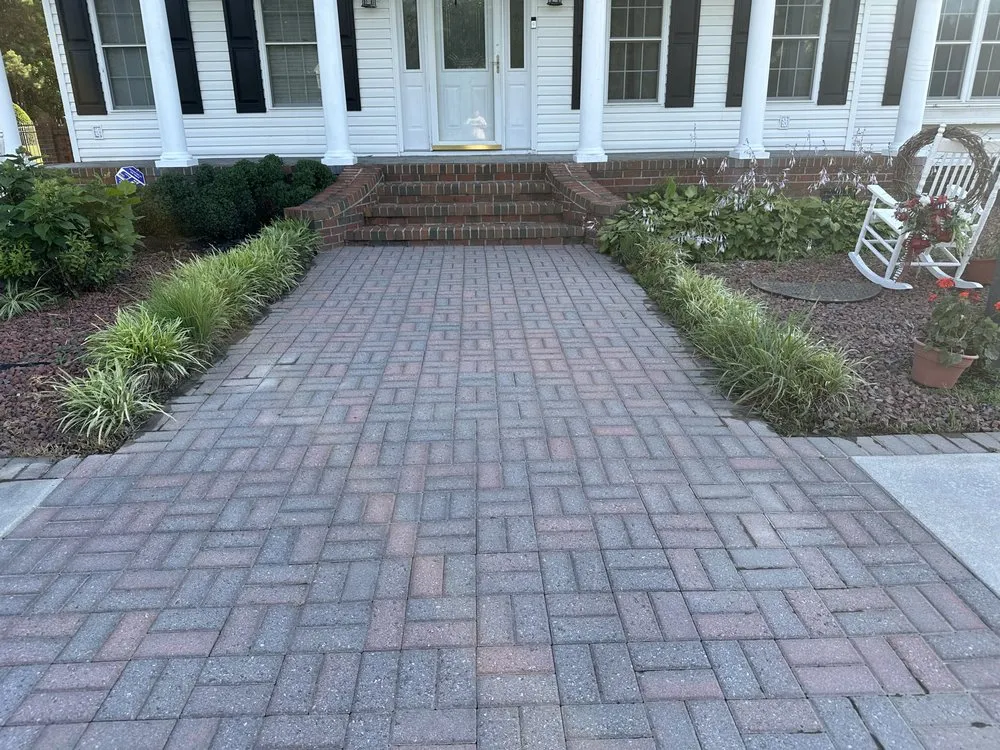 Local landscaping services in Goldsboro, NC by Aplus Mobile Services