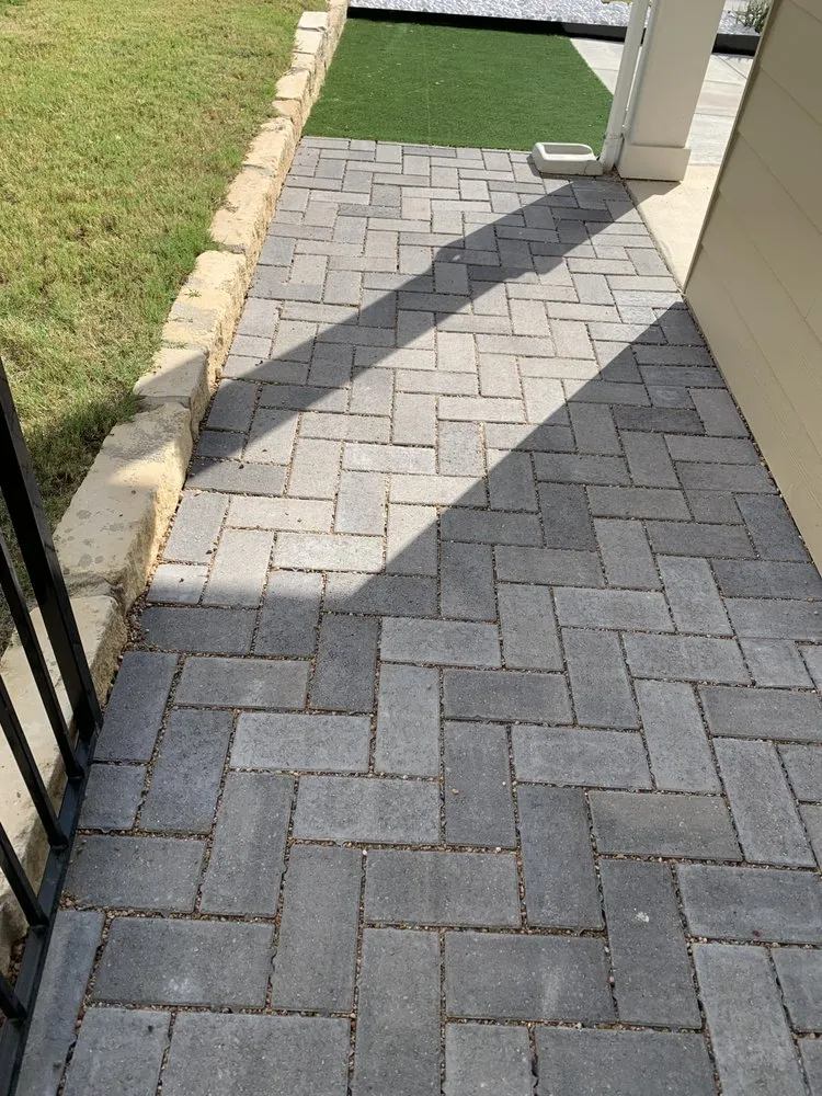 Expert lawn mowing service in Austin, TX - Apocalypse Construction