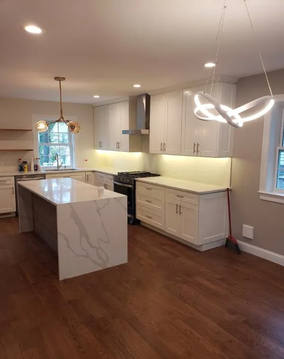 Expert garden landscaping in Framingham, MA by Apolinario service