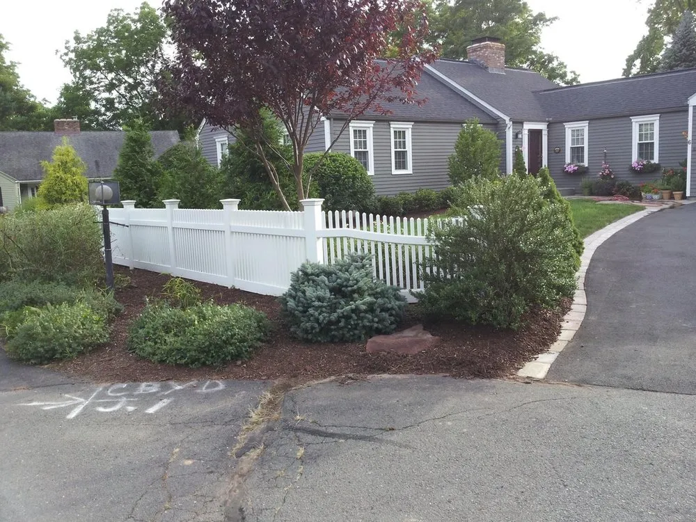 Top-rated garden landscaping for year-round maintenance across Farmington, CT - Apollo Property Maintenance