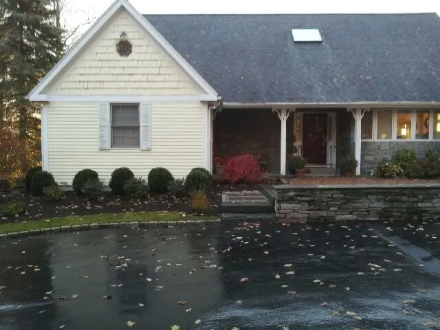 Affordable lawn care service with custom design across Farmington, CT - Apollo Property Maintenance