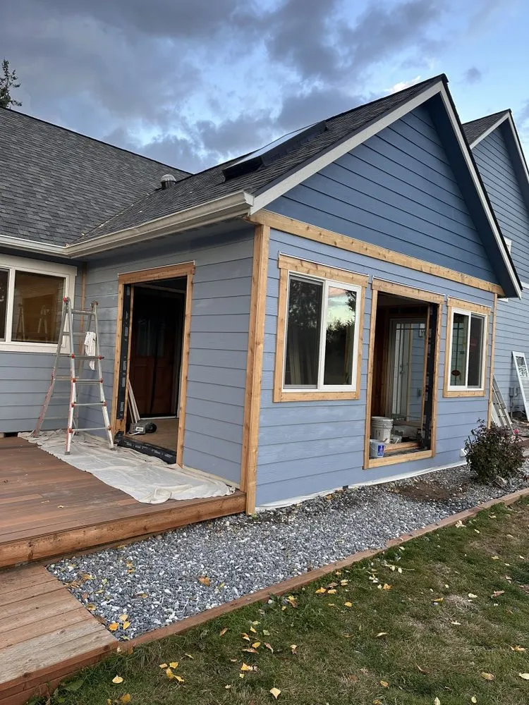 Affordable lawn mowing service in Tacoma, WA by Apolo the Builder