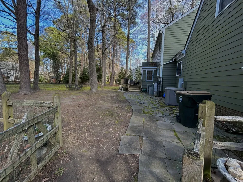 Custom landscaping services experts serving Newport News, VA - Apolonio Lawn Care