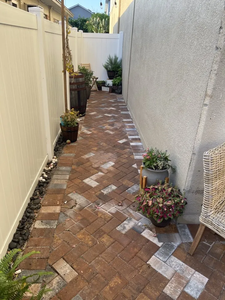 Trusted landscaping services experts serving Orlando, FL - Apopka Landscaping & Pavers