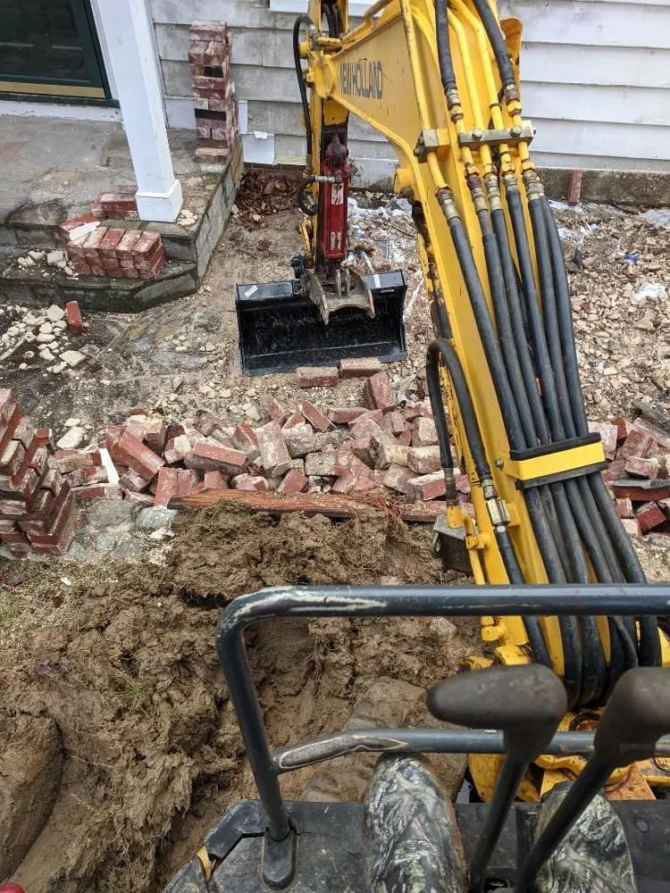 Expert lawn mowing service in Fairview, NC by Appalachian Earthworx