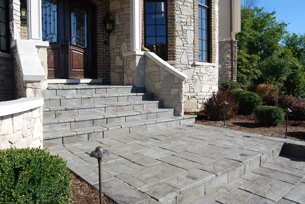 Trusted yard maintenance in St Charles, IL by Apple Blossom Landscape Concepts