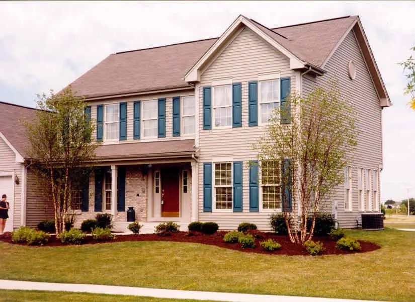 Affordable garden landscaping for beautiful yards in St Charles, IL by Apple Blossom Landscape Concepts
