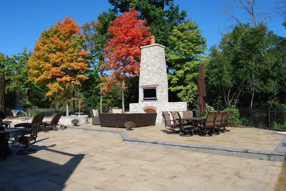Affordable lawn care service in St Charles, IL - Apple Blossom Landscape Concepts