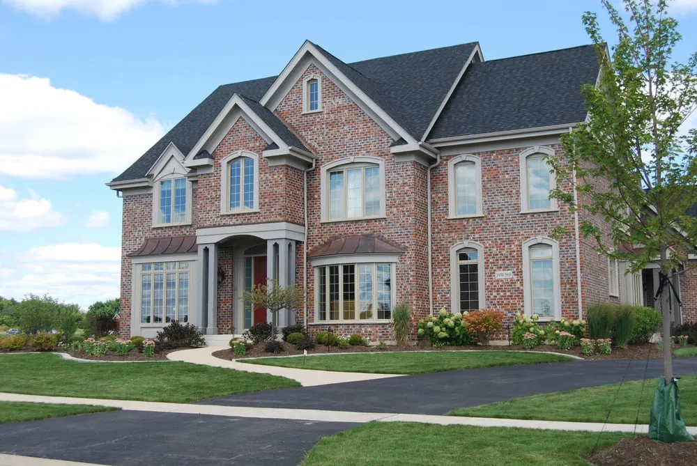 Trusted landscaping services experts serving St Charles, IL - Apple Blossom Landscape Concepts
