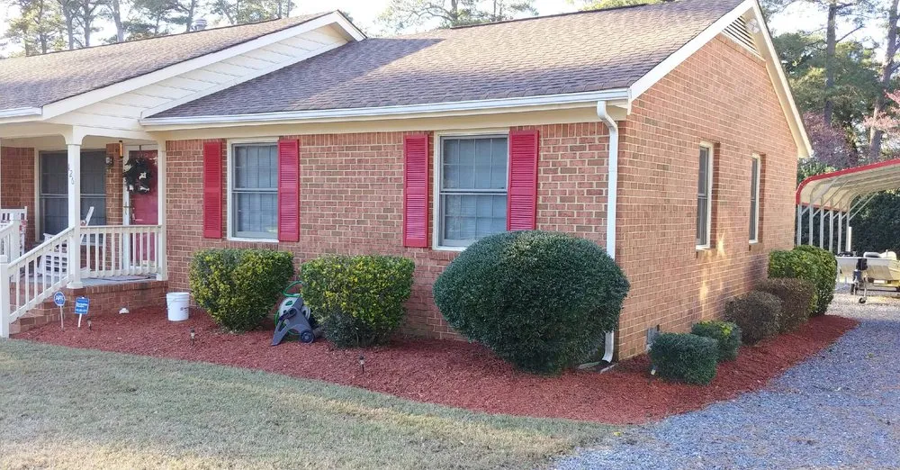 Expert landscape installation for residential properties across Smithfield, VA - Apple Lawn Care