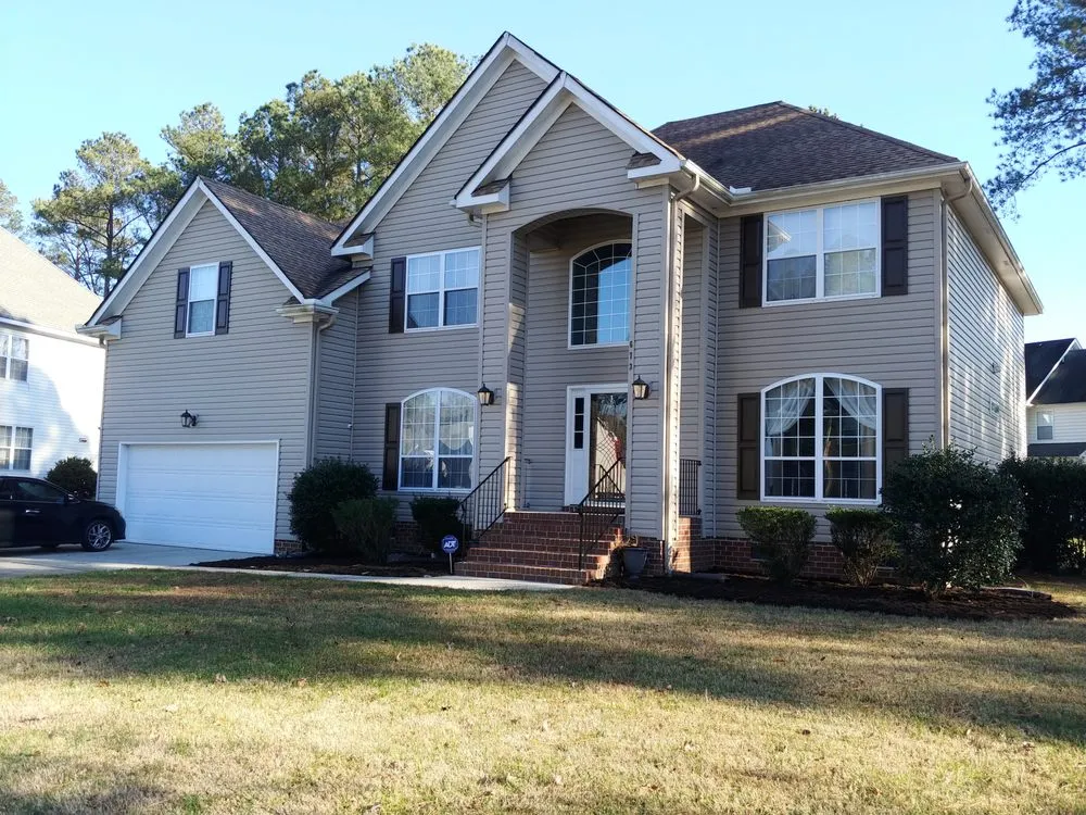 Custom residential landscaping experts serving Smithfield, VA - Apple Lawn Care