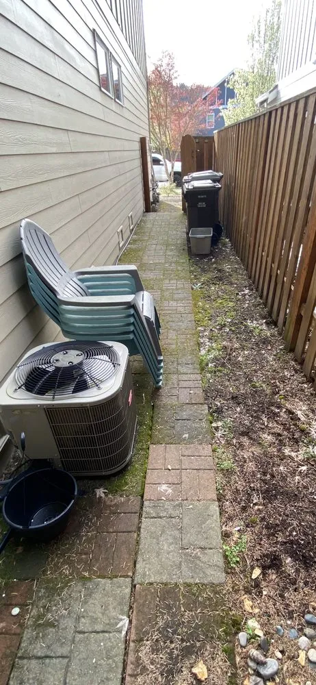 Custom yard cleanup service experts serving Woodburn, OR - Apple tree lawn care services