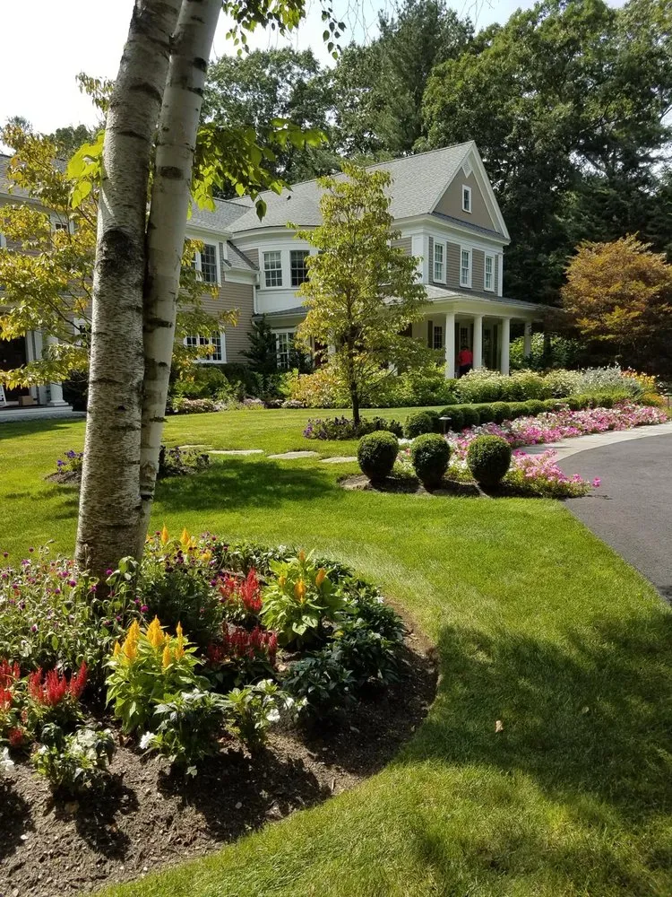Trusted landscaping services in Concord, MA - Apple Tree Services