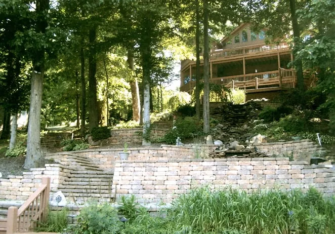 Top-rated lawn care service in Mount Vernon, OH by Apple Valley Landscaping and Stone Center