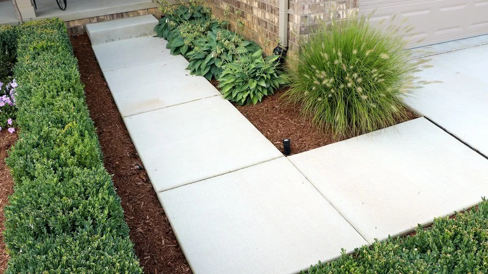Professional outdoor landscaping for beautiful yards across Austin, TX - Applegate Landscaping