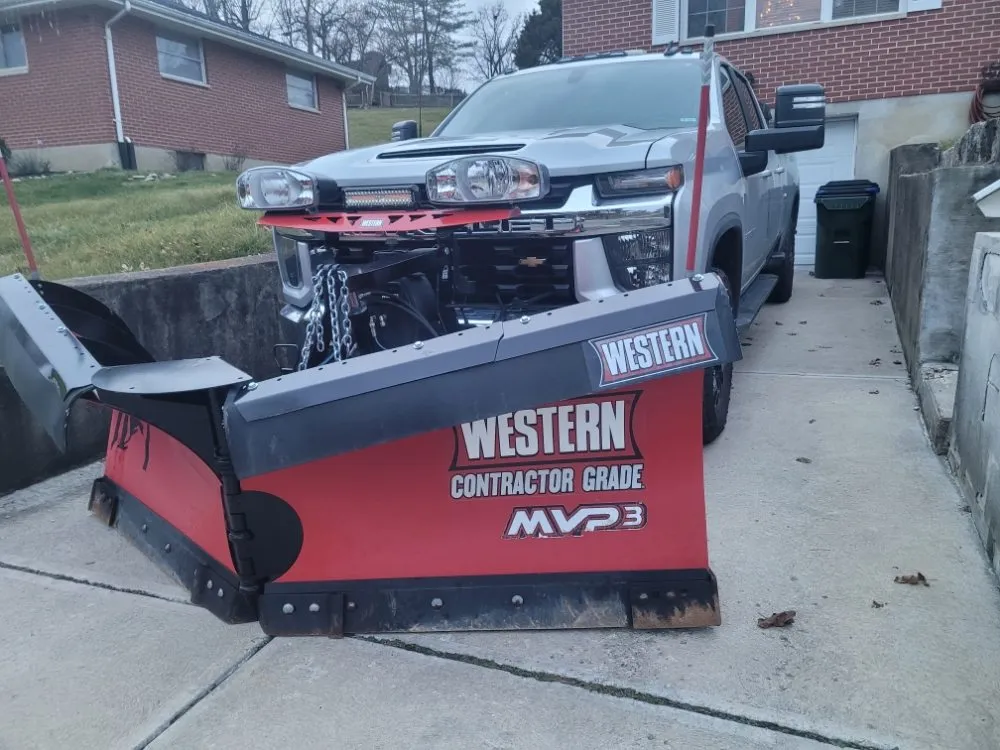 Affordable lawn care service for residential properties across Ross, OH - AppleTree Property Investments