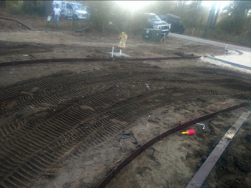 Custom lawn care service in Bluffton, SC - Applewood Landscapes Construction